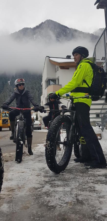 Apart Lenz Ischgl Buitenkant foto